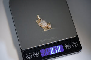 pendant prayer hands yellow gold
