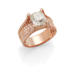 Accented Halo Solitaire Diamond Set Ring